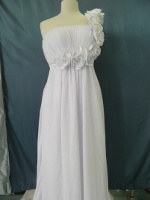 �n���C�����̃h���X�E�u�[�P